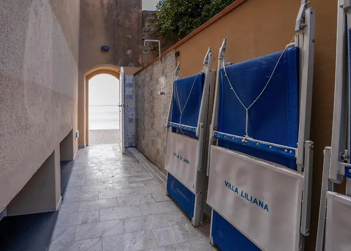 Liliana - Stella Marina - Trilocale Elegante Con Balcone Vista Mare - Accesso Diretto * Varigotti