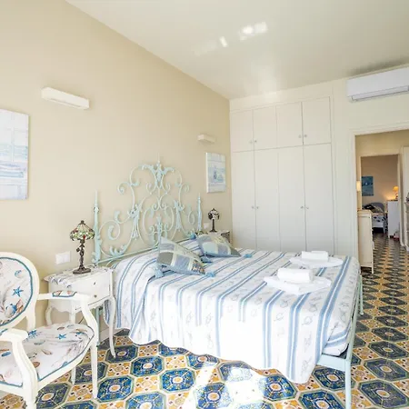 Apartment Liliana - Stella Marina - Trilocale Elegante Con Balcone Vista Mare - Accesso Diretto *