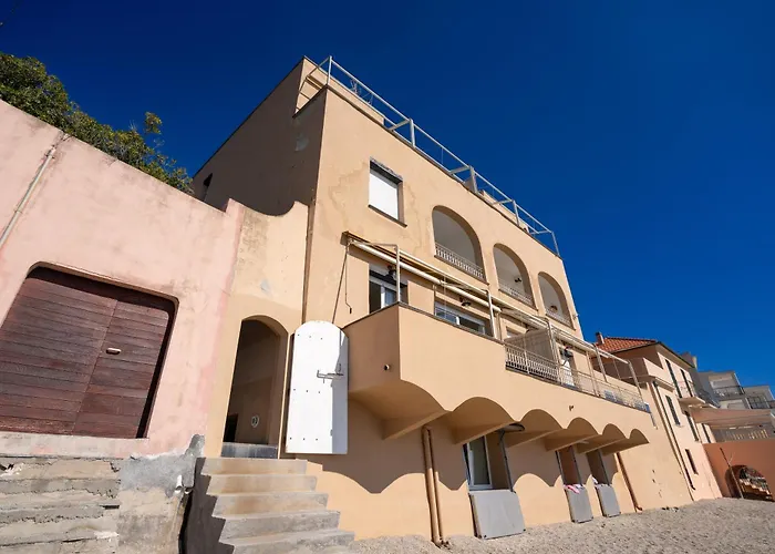 Liliana - Stella Marina - Trilocale Elegante Con Balcone Vista Mare - Accesso Diretto