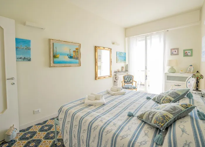 Liliana - Stella Marina - Trilocale Elegante Con Balcone Vista Mare - Accesso Diretto